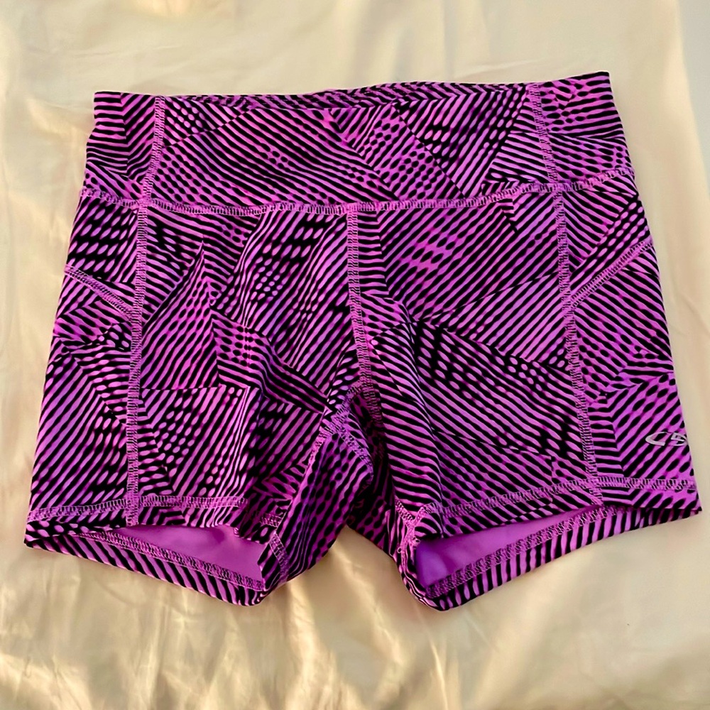 Champion duo dry short 
Pink and black 
Size small
